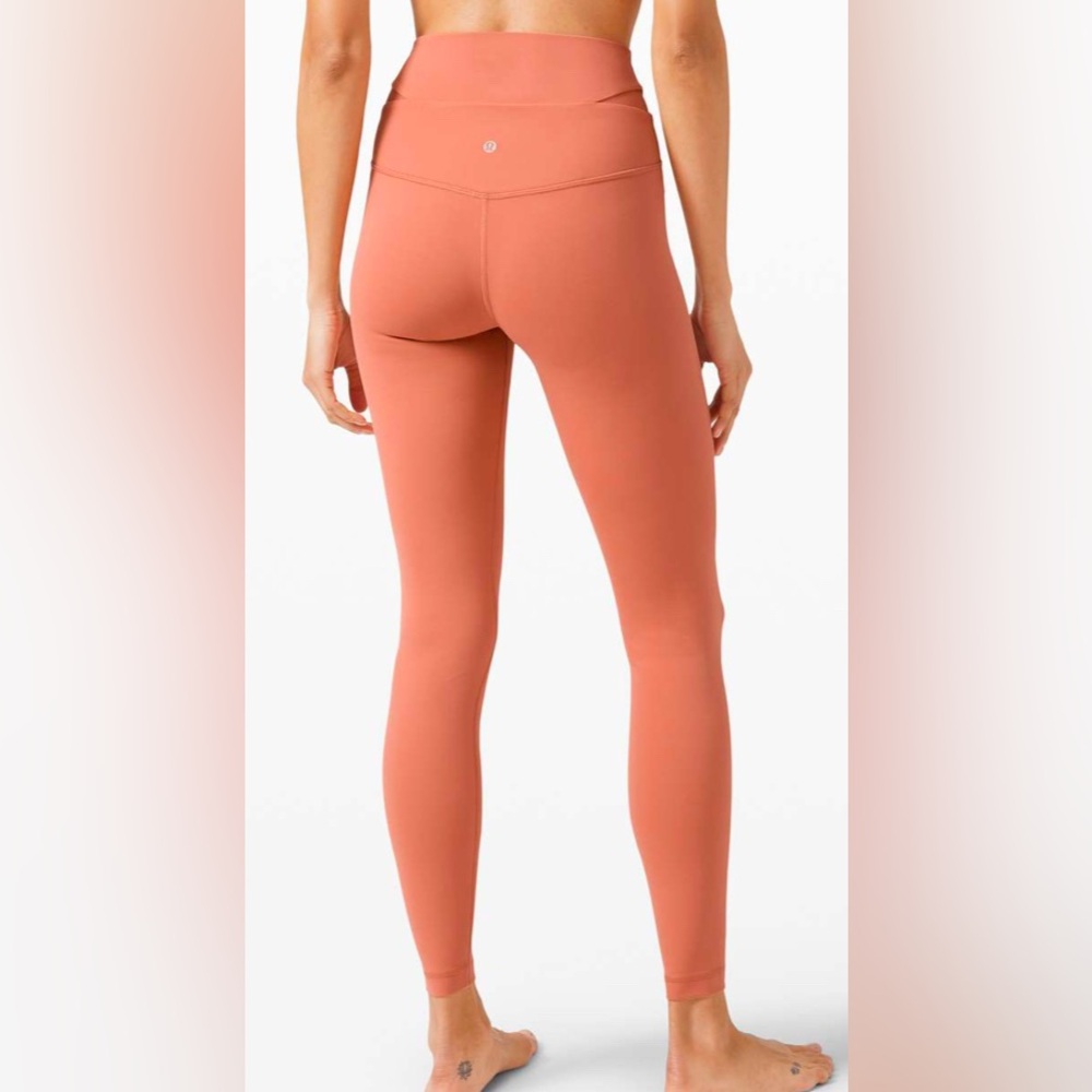 Lululemon Aligned Angles Size 10, full length. Like New! Retail $118